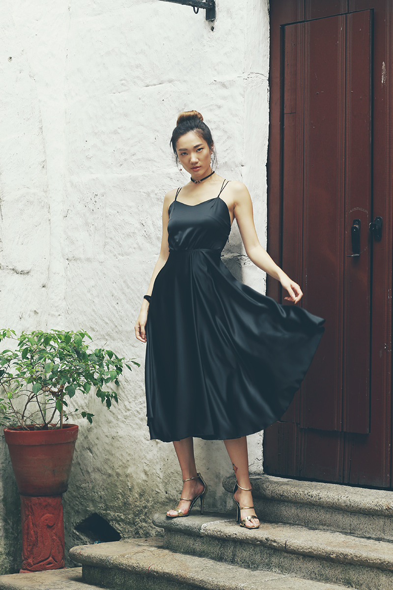 unarosa black dress